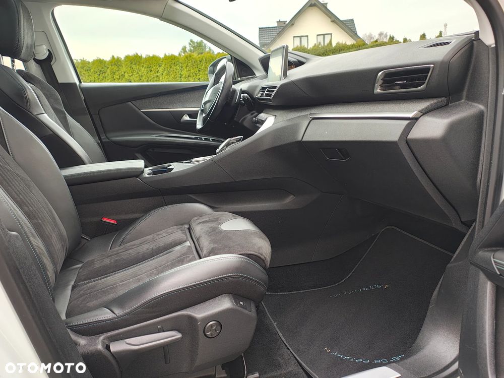 Peugeot 3008 BlueHDi 180 Stop & Start EAT8 Crossway - 17