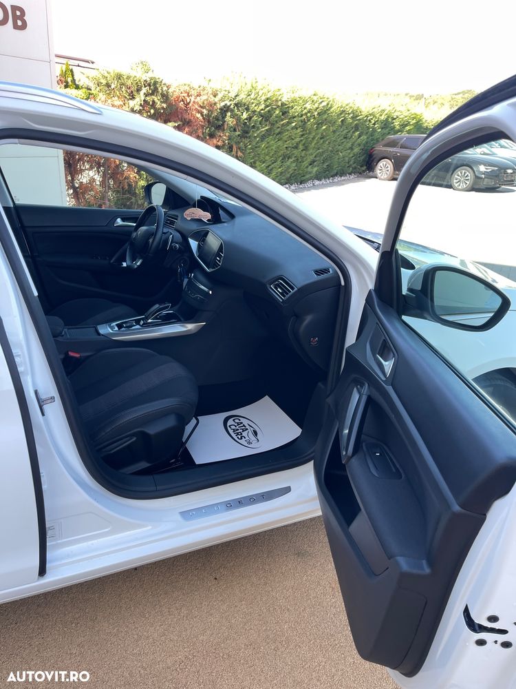 Peugeot 308 BlueHDi FAP 130 EAT6 Stop & Start Allure - 20