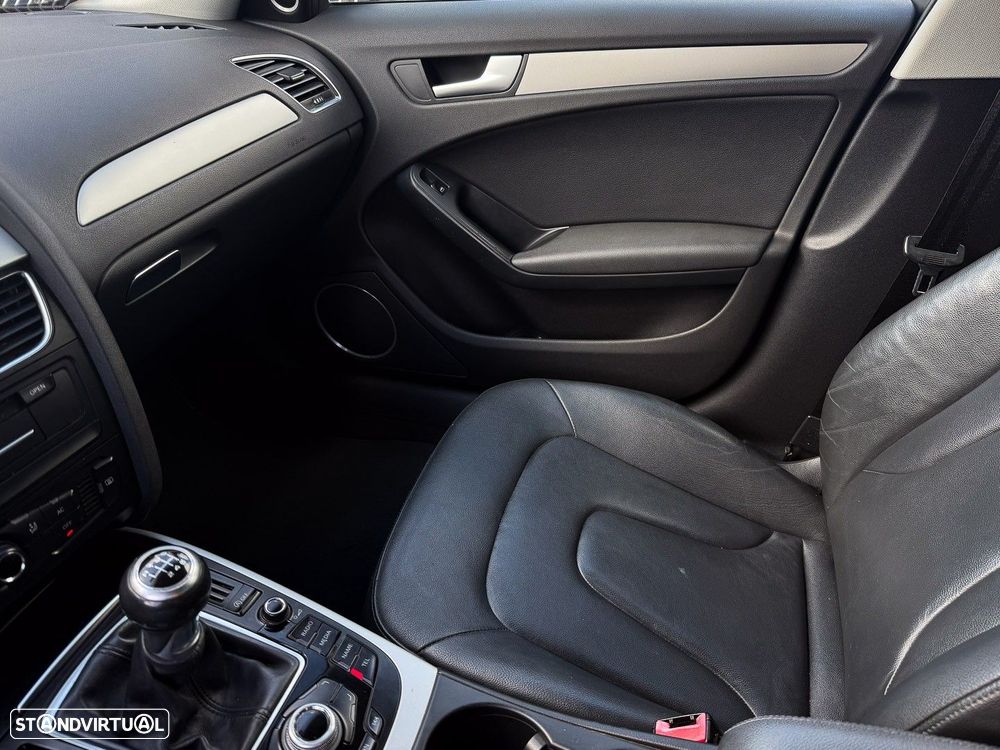 Audi A4 Avant 2.0 TDI Sport - 25