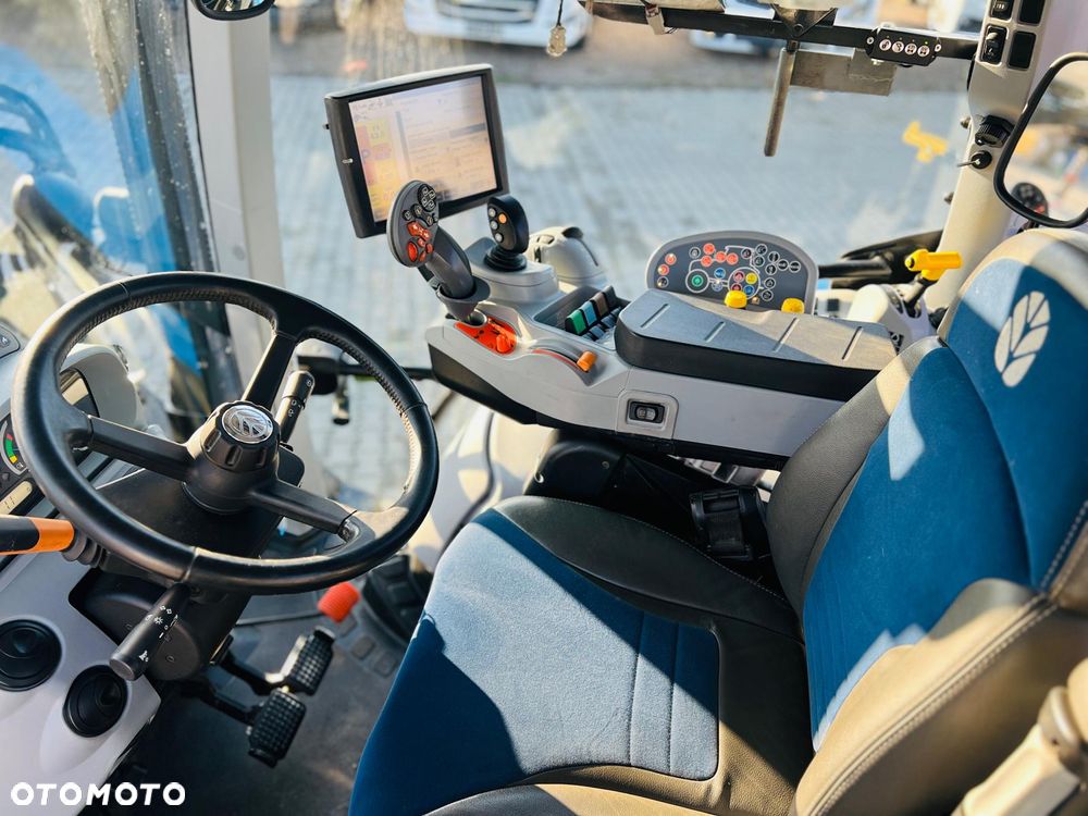 New Holland T6.145 AC / 170 KM / 1800 MTH / - 7