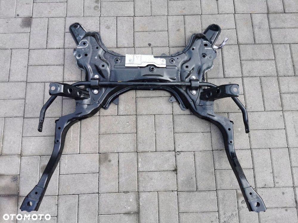 toyota yaris iv 4 sanki belka zderzaka przedniego