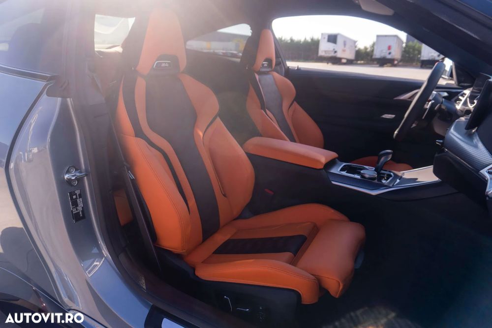 BMW M4 Competition M xDrive AT - 35