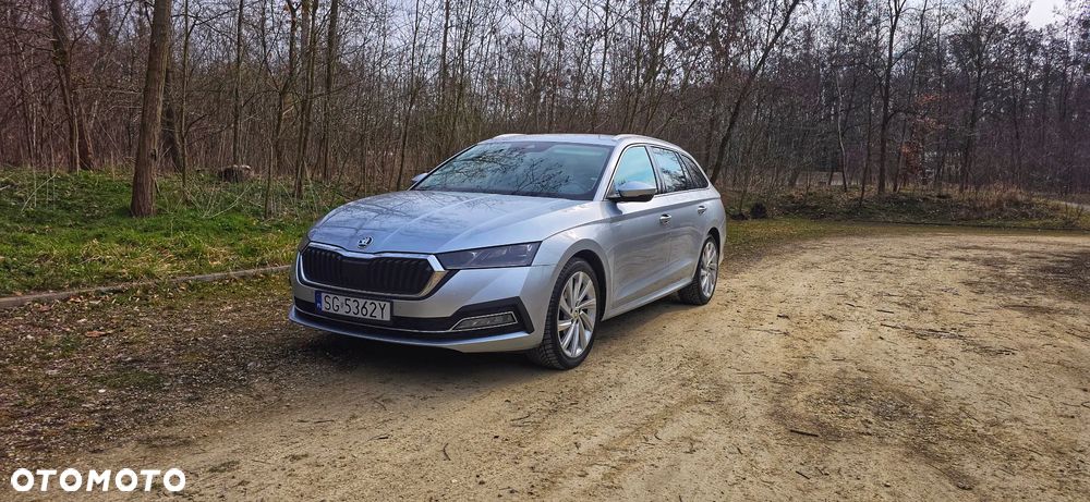Skoda Octavia 2.0 TDI Ambition DSG - 1
