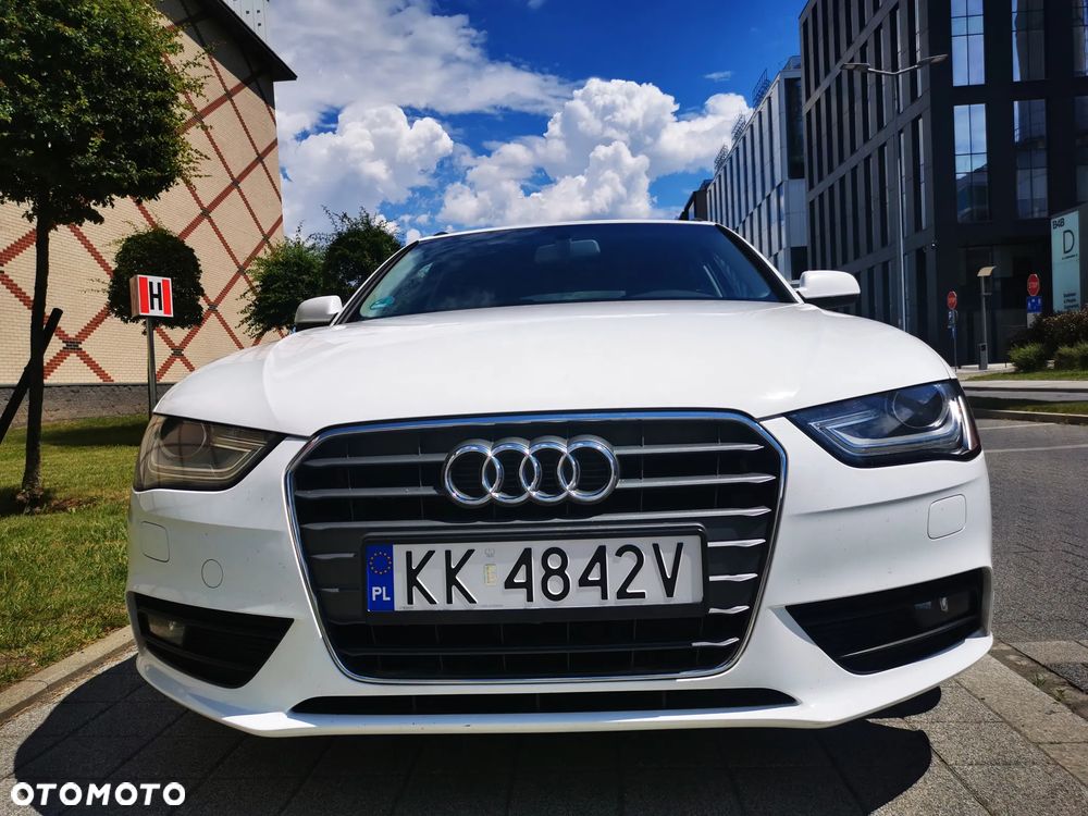 Audi A4 Avant 2.0 TDI DPF clean diesel Attraction - 15