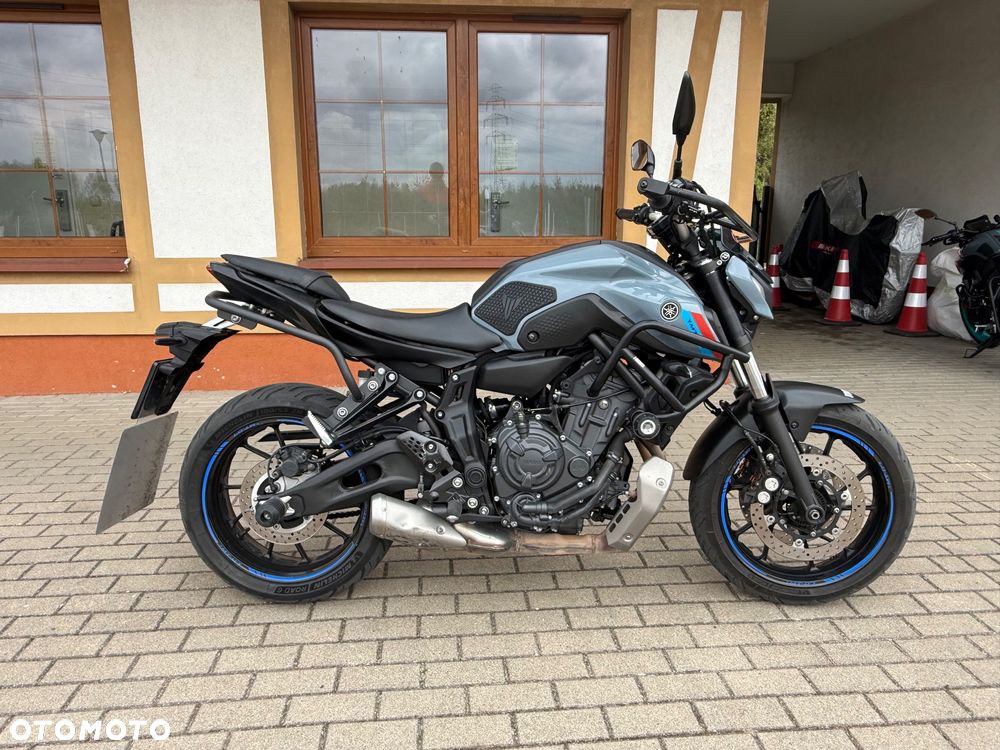 Yamaha MT - 4