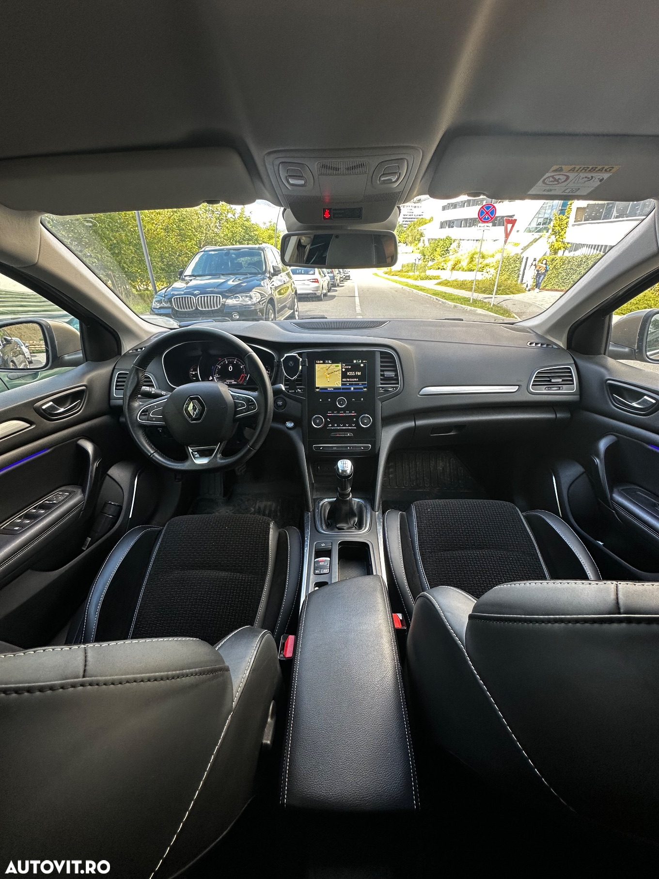 Renault Megane TCe Intens - 4