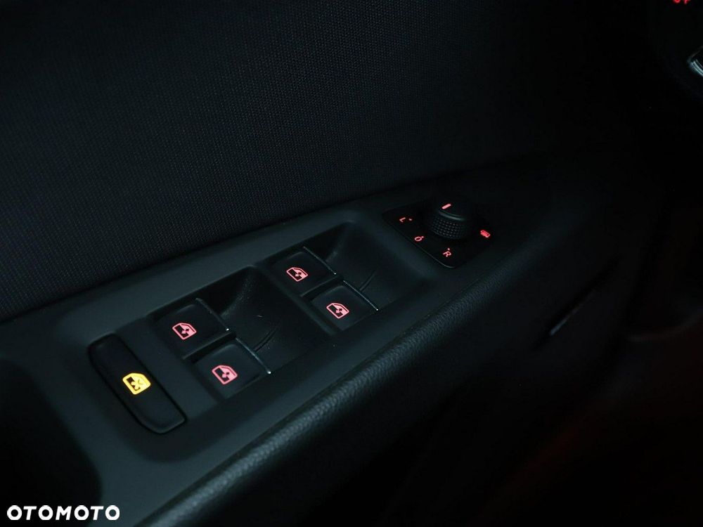 Seat Leon 2.0 TDI DPF DSG FR - 37