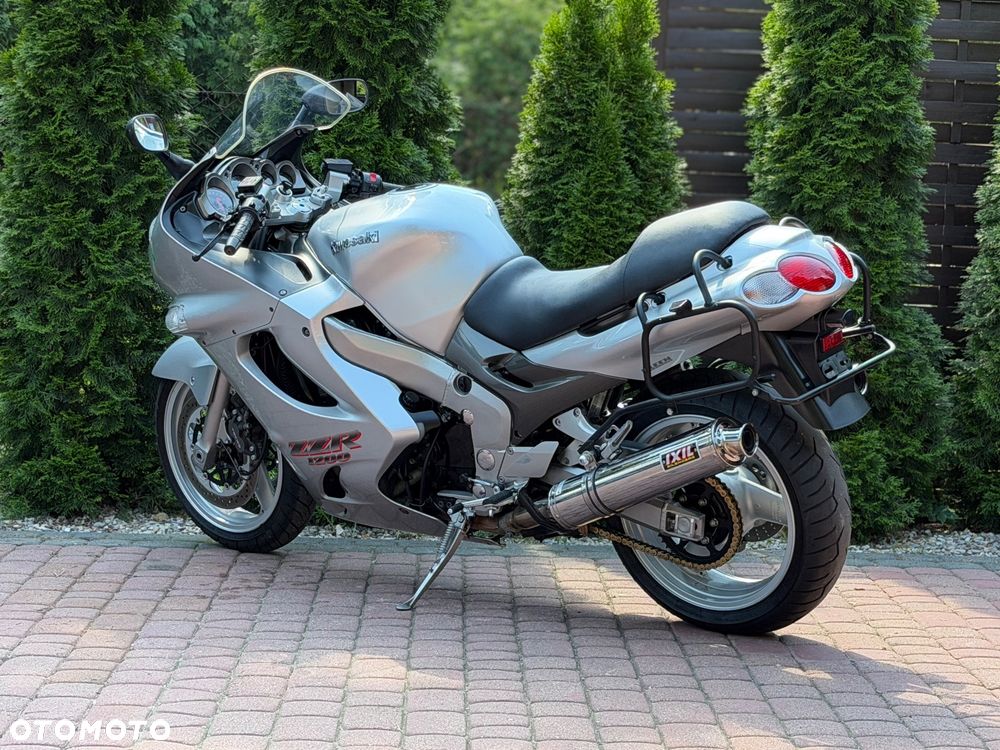Kawasaki ZZR - 8