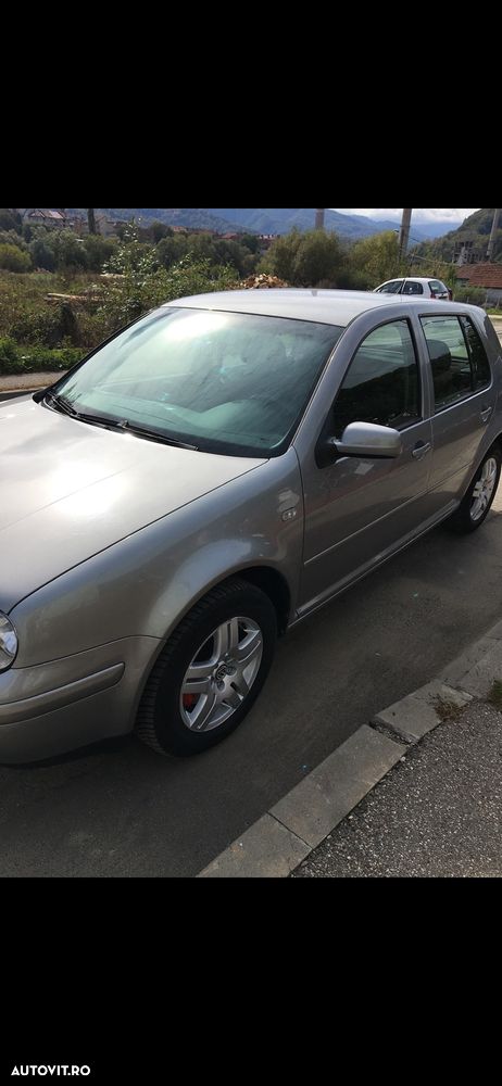 Volkswagen Golf 1.9 TDI Pacific - 3
