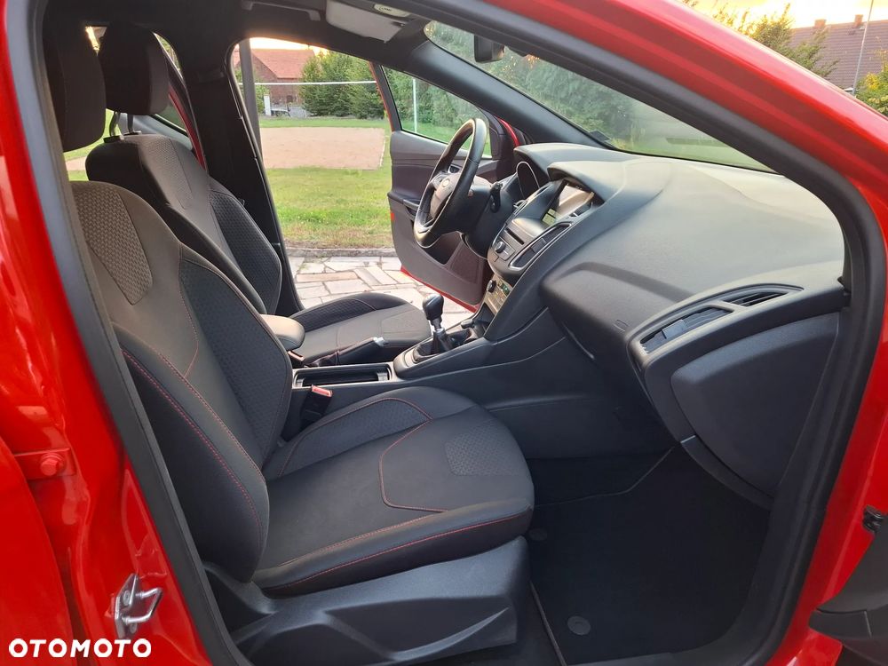 Ford Focus 1.5 EcoBoost ST-Line Red ASS - 13