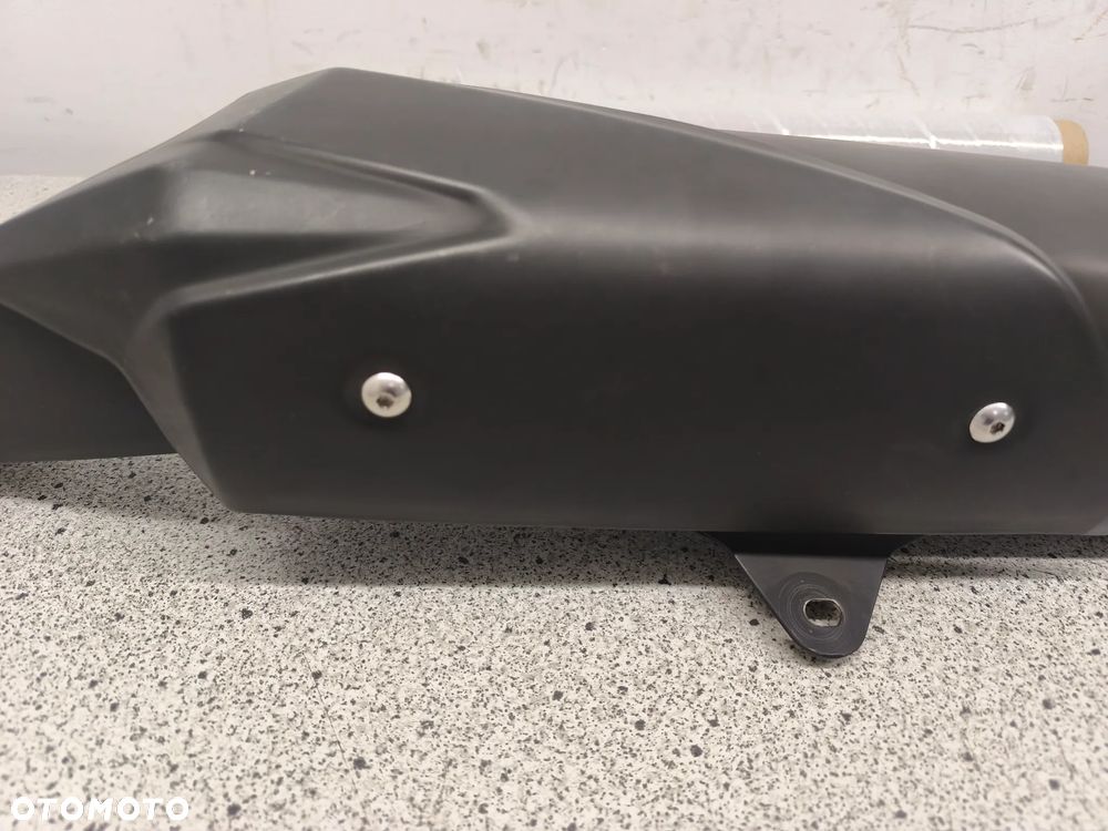 Wydech, tłumik, osłona wydechu, tłumika Suzuki GSXS 750 GSX-S 750 - 9