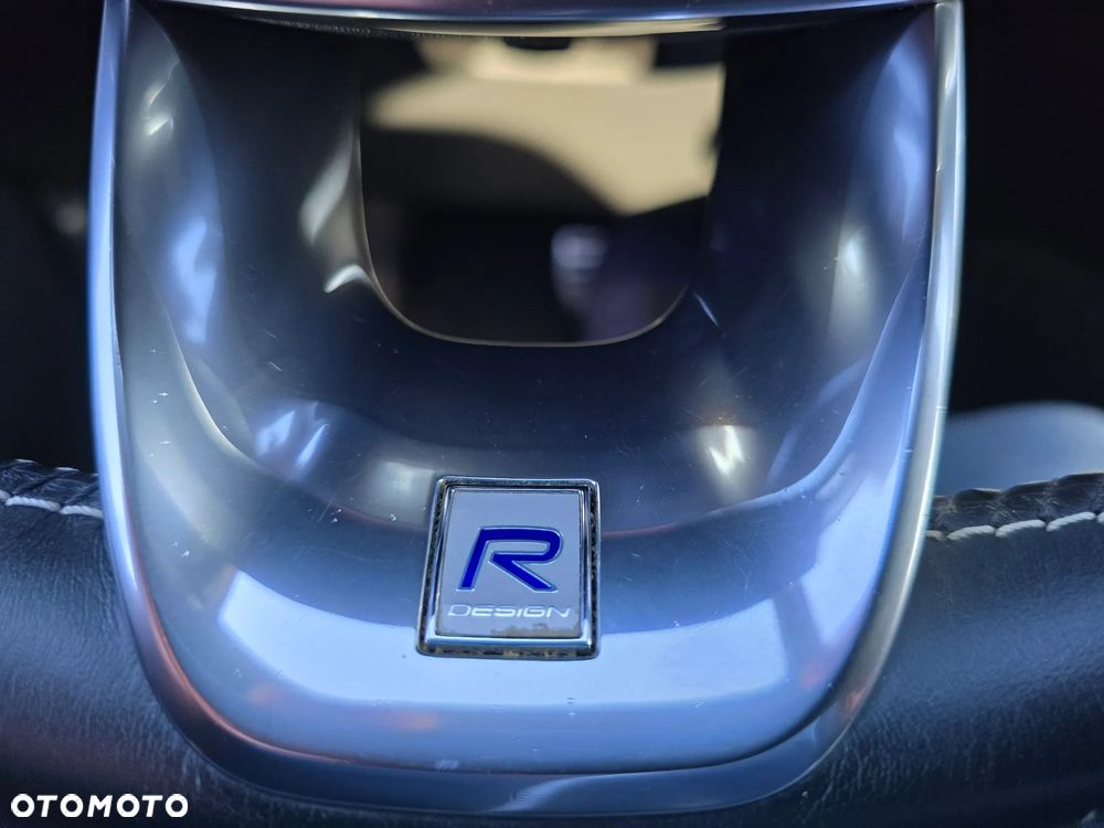 Volvo XC 40 T4 R-Design - 36