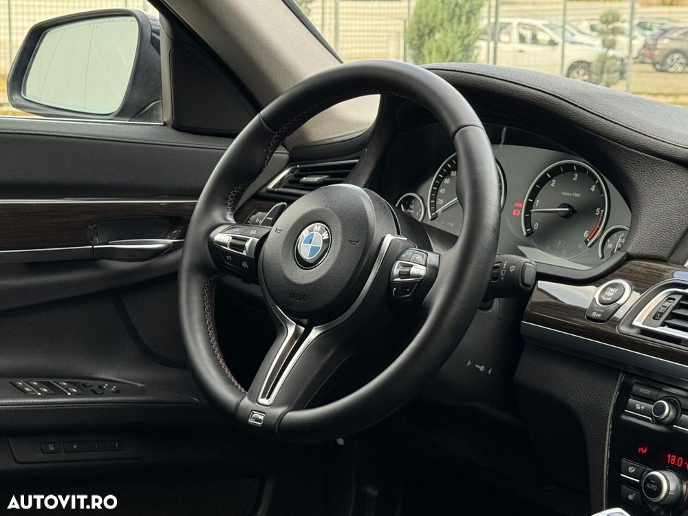 BMW Seria 7 - 8