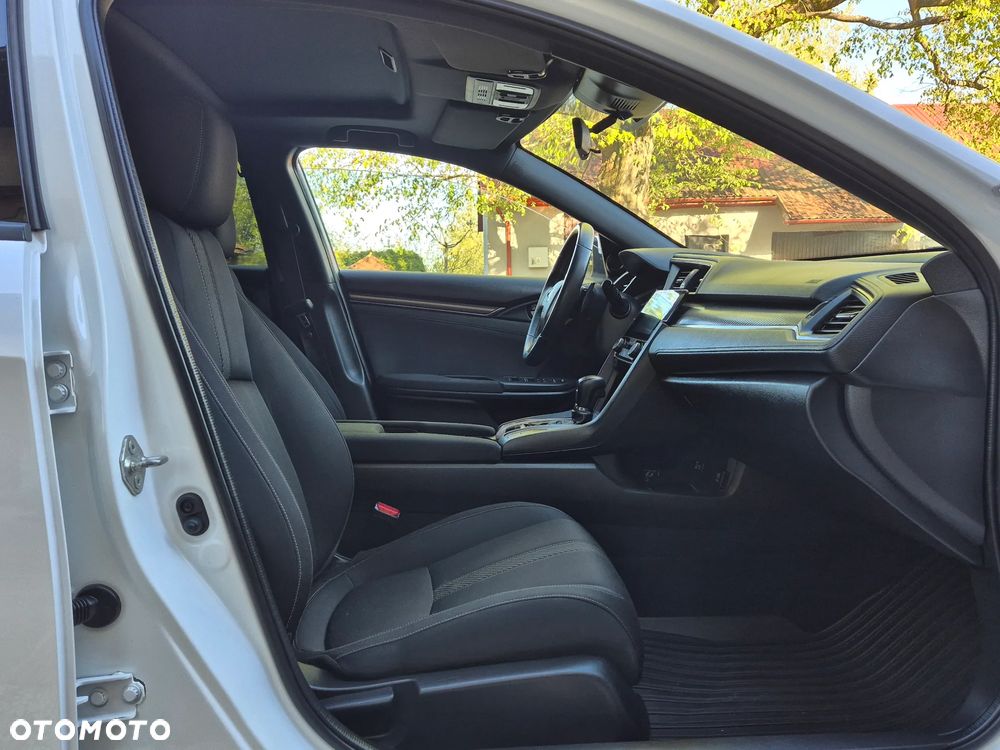 Honda Civic 1.5 i-VTEC Turbo CVT Sport - 13