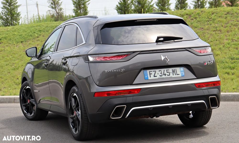 DS Automobiles DS 7 Crossback 1.6 PHeV AWD 300 EAT8 PERFORMANCE LINE + - 9