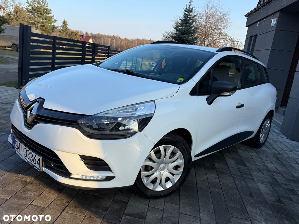 Renault Clio - 1