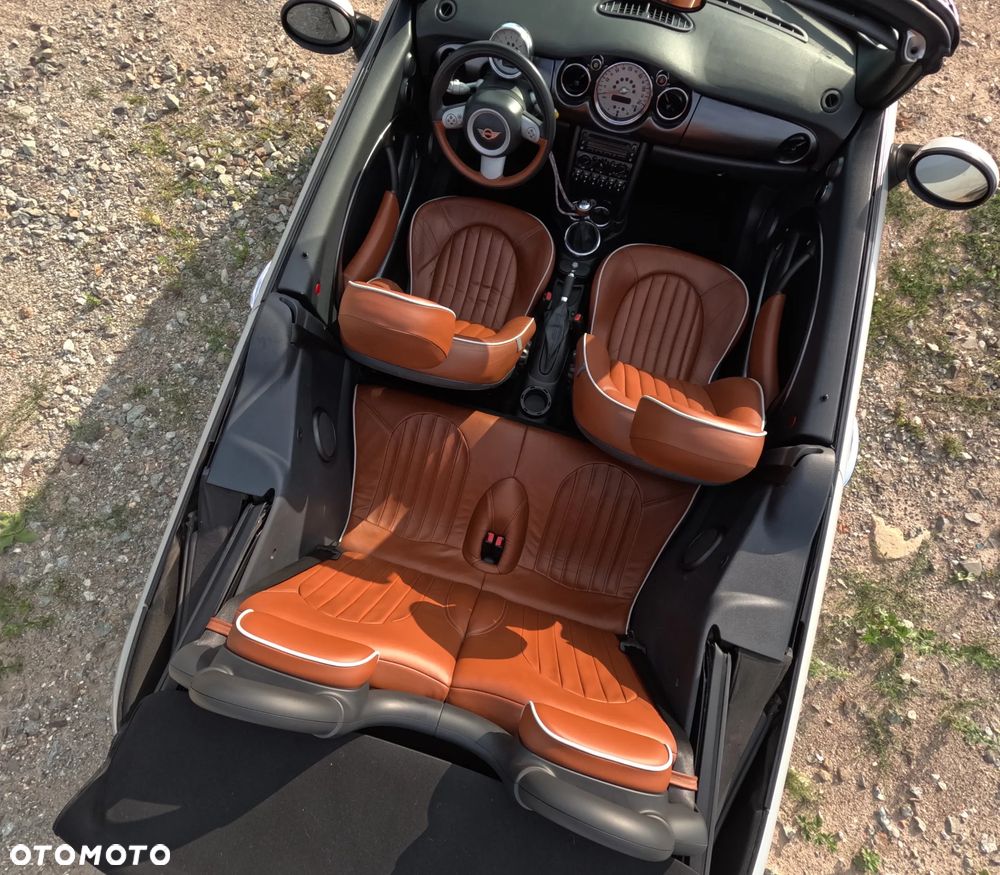 MINI Cooper Sidewalk - 13