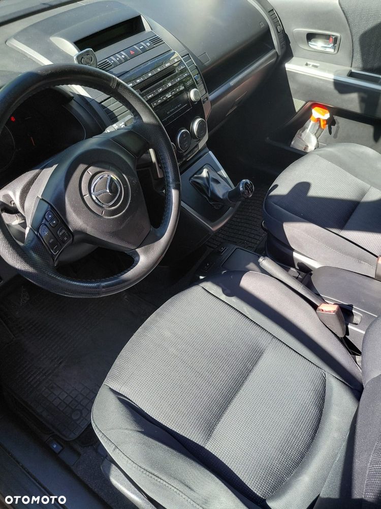 Mazda 5 - 3