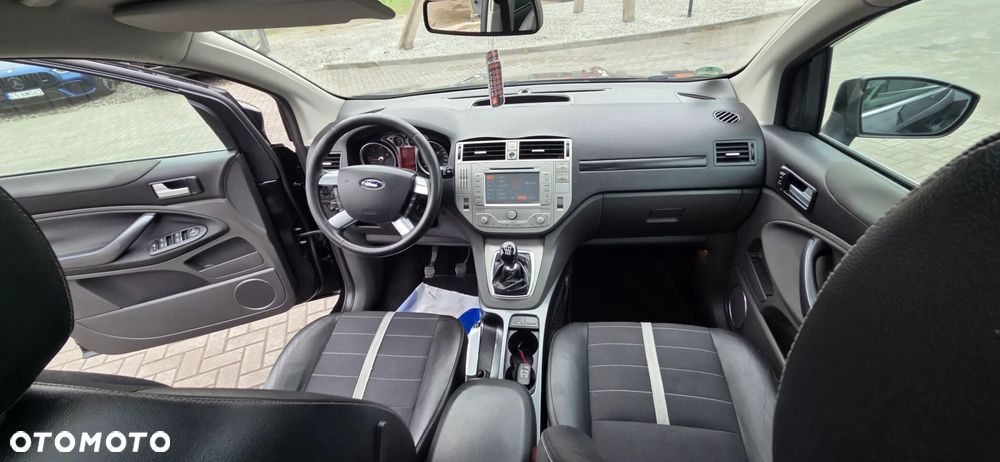 Ford Kuga 2.0 TDCi 4x4 Champions Edition - 39