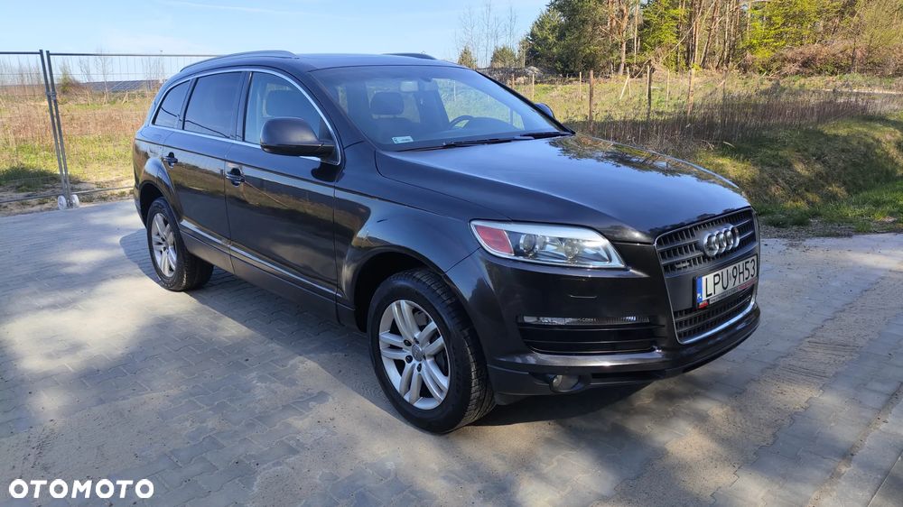 Audi Q7 - 7