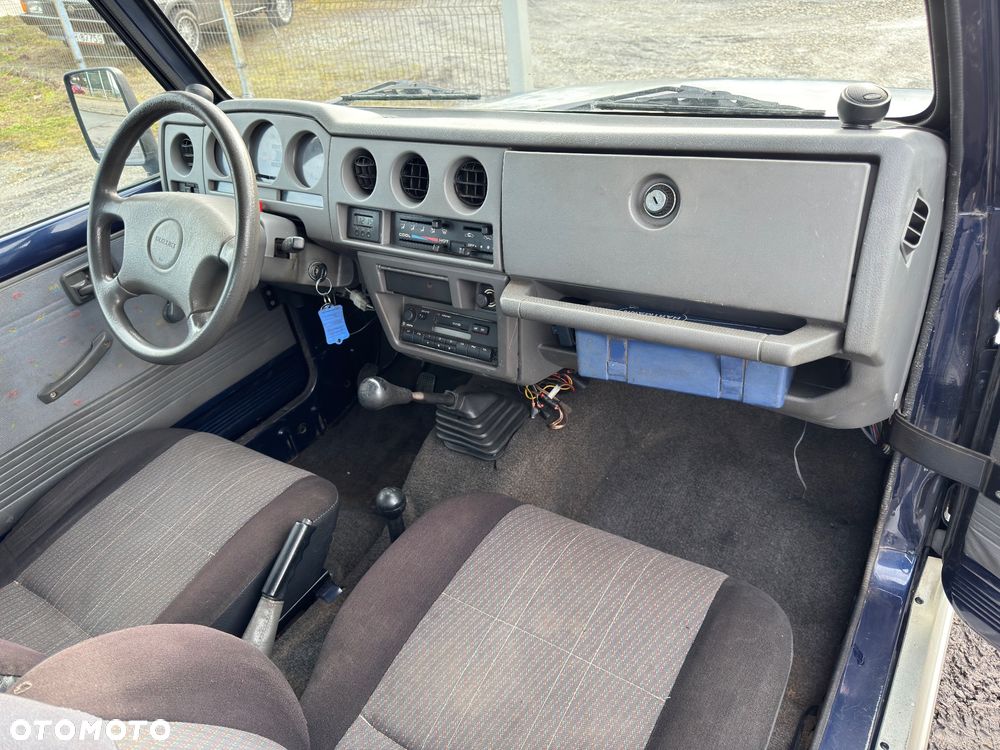 Suzuki Samurai - 25