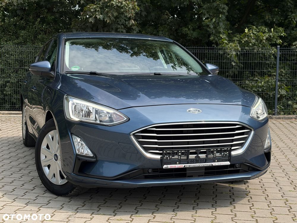 Ford Focus 1.0 EcoBoost Trend - 24