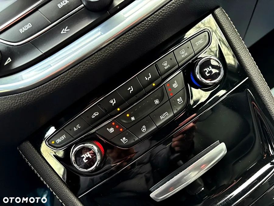 Opel Astra 1.6 CDTI DPF ecoFLEX TourerStart/Stop Exklusiv - 30