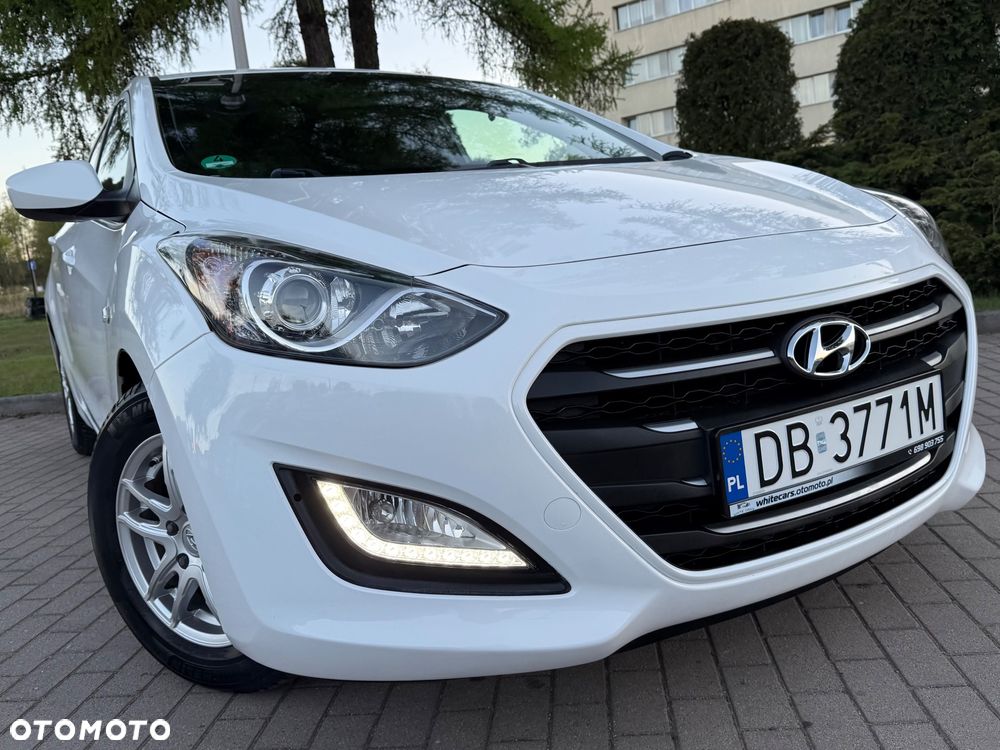Hyundai i30 blue 1.4 Style - 22