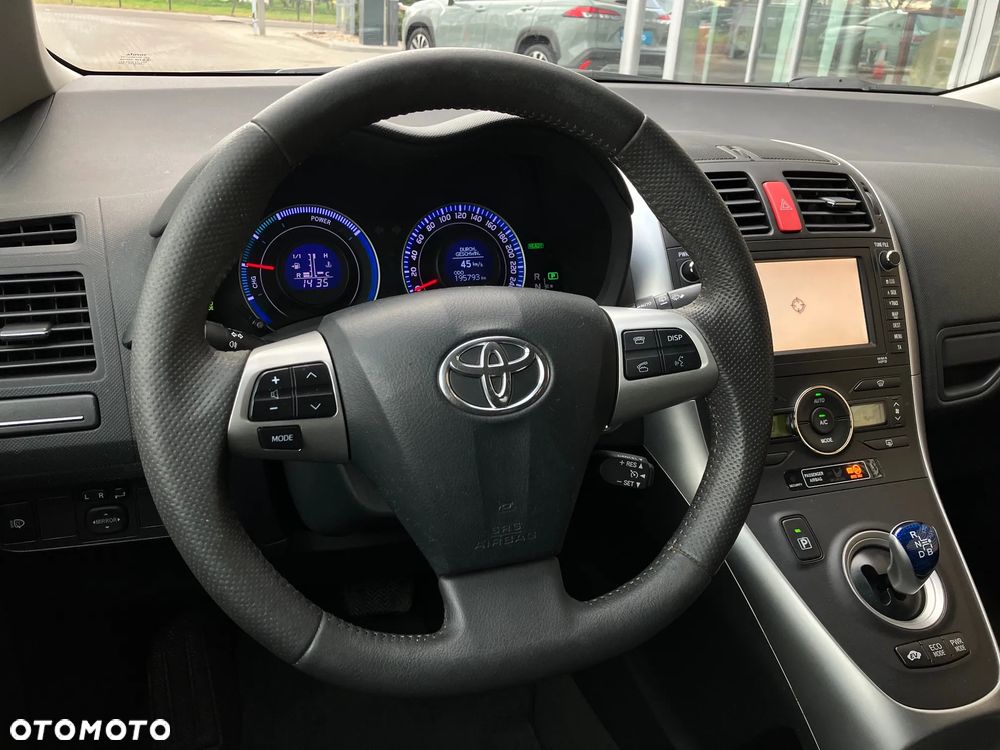 Toyota Auris - 19