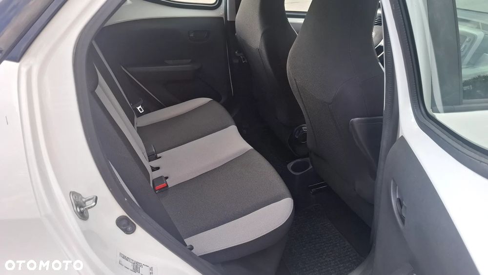 Toyota Aygo - 11