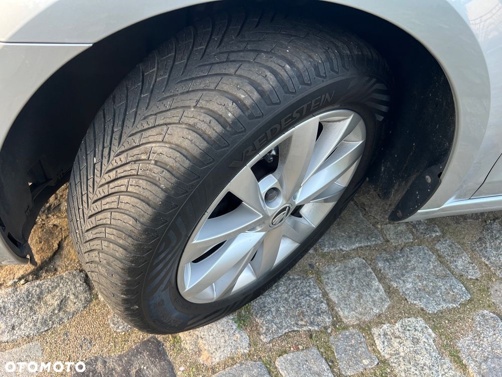 Skoda Octavia 1.6 TDI SCR Clever DSG - 36