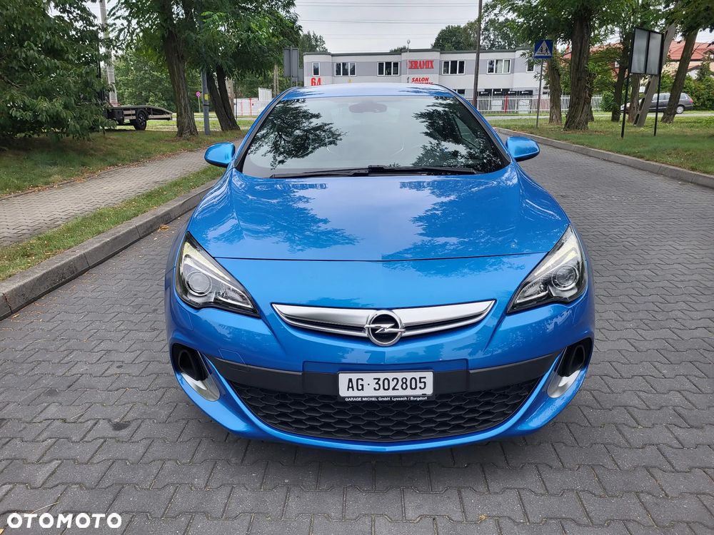 Opel Astra IV GTC OPC - 9