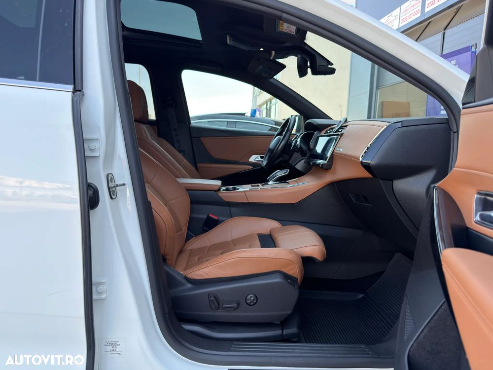 DS Automobiles DS 7 Crossback - 23