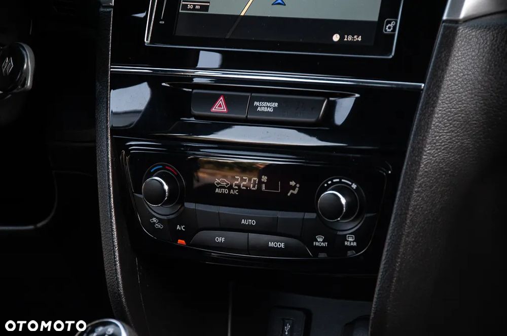 Suzuki Vitara 1.6 Elegance 2WD - 28