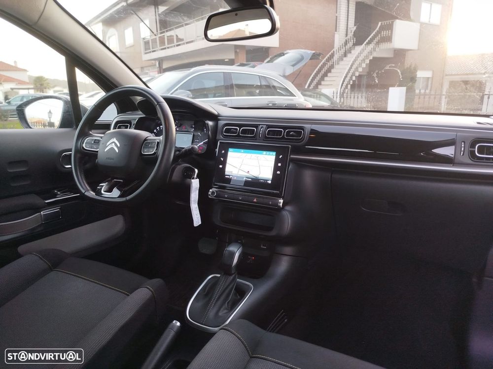 Citroën C3 1.2 PureTech Shine Pack EAT6 - 30