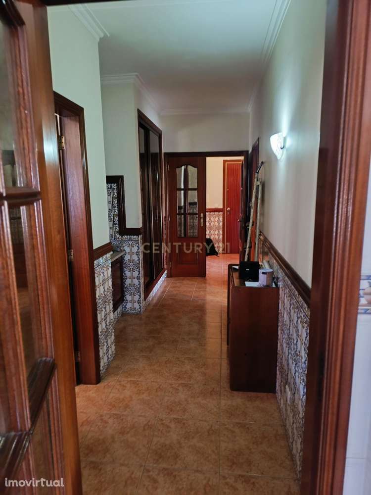 Apartamento T3 em Chamusca com Vista e Excelentes Acabamentos - Grande imagem: 3/24