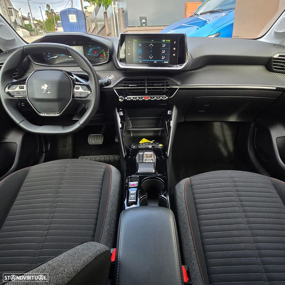 Peugeot e-208 Active Pack - 11