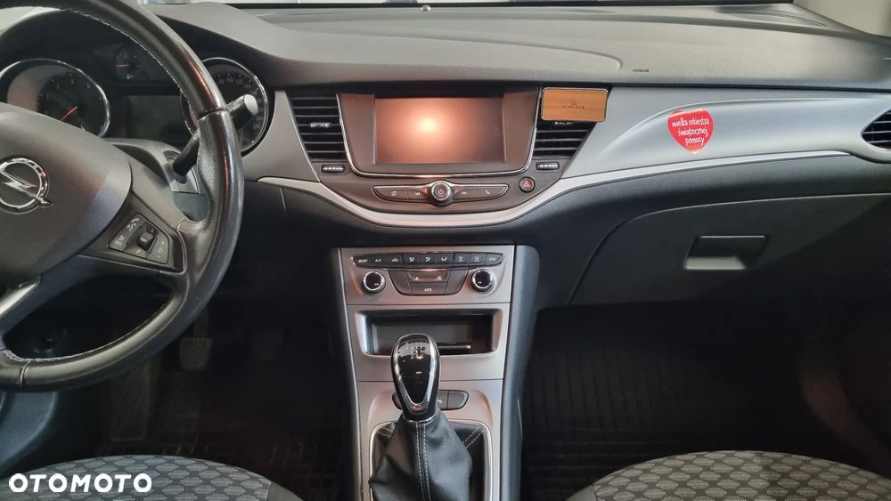 Opel Astra - 24