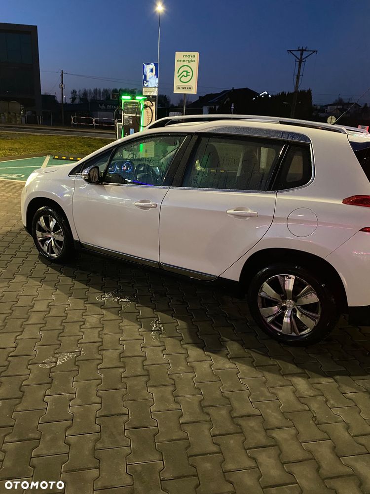 Peugeot 2008 e-HDi FAP 115 STOP & START Allure - 2