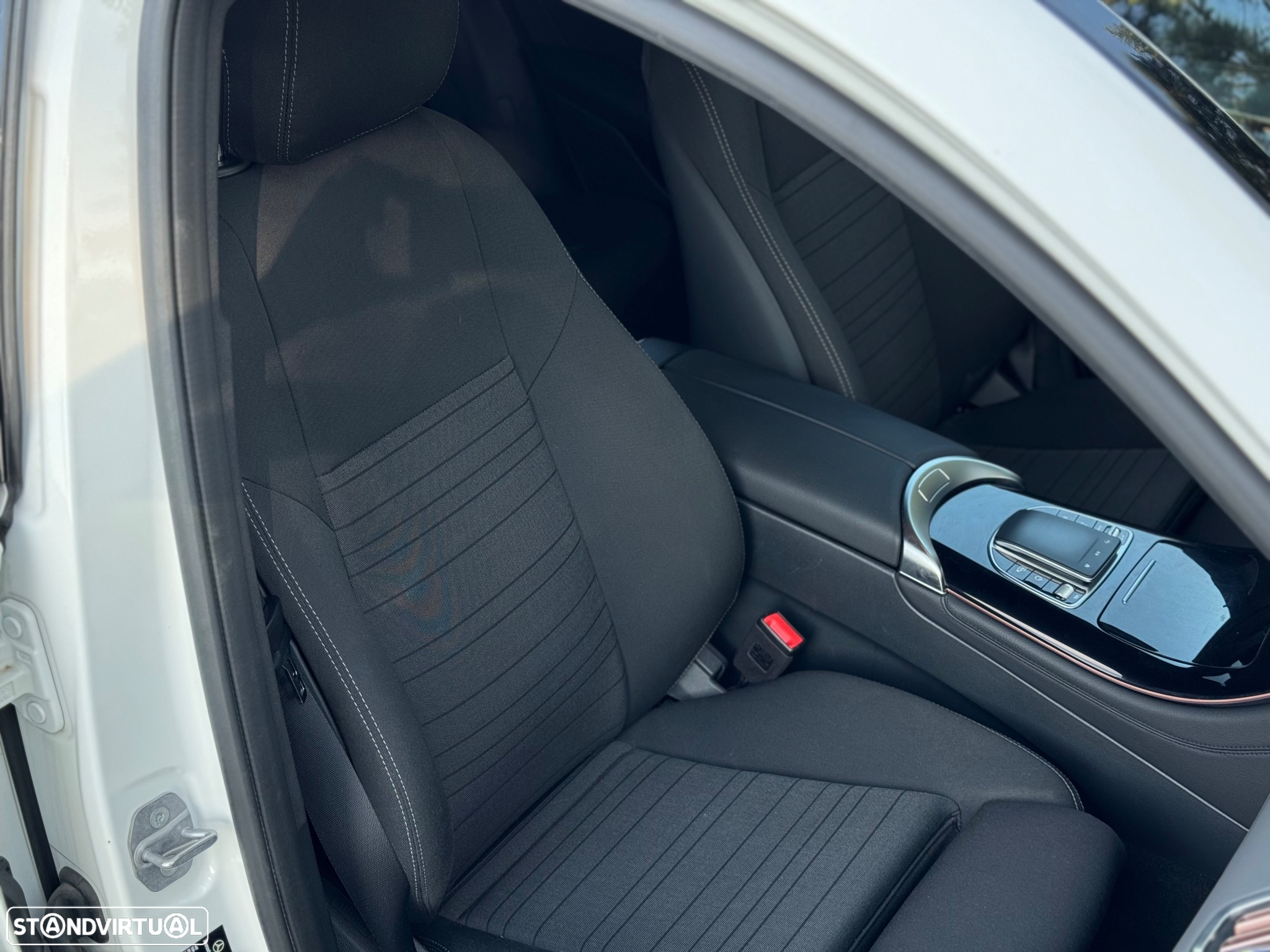Mercedes-Benz EQC 400 4Matic - 25