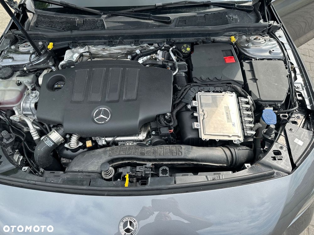 Mercedes-Benz Klasa A 180 d 8G-DCT Edition 2021 - 9