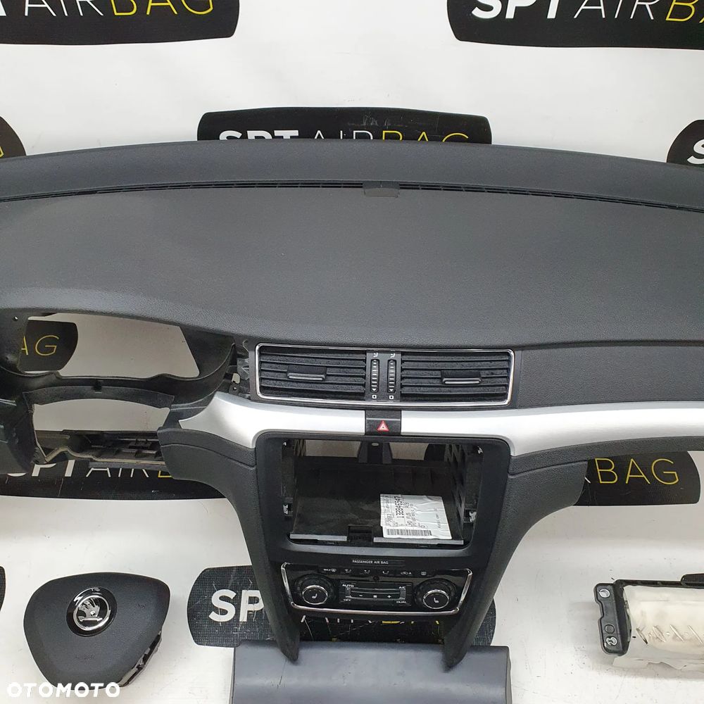 SKODA SUPERB 2 II LIFT DESKA ROZDZIELCZA KONSOLA KOKPIT PULPIT PODUSZKI AIRBAG AIR BAG PASY KIT SET - 3