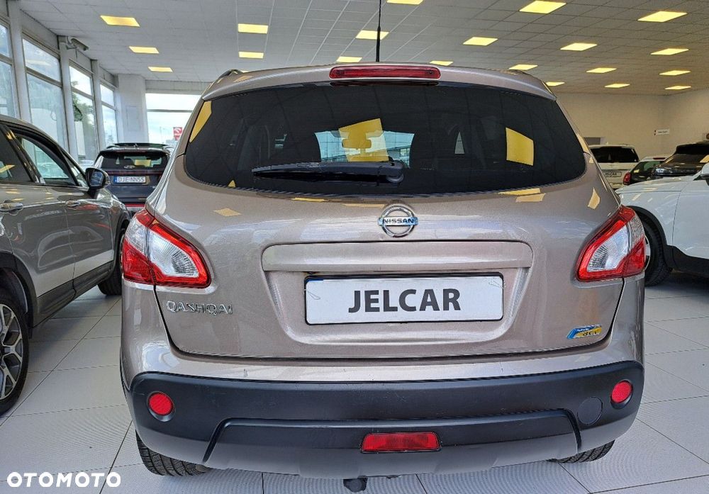 Nissan Qashqai - 8