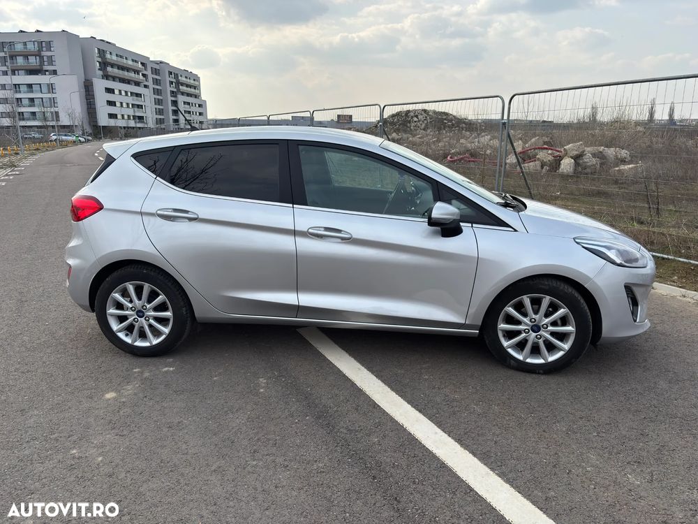 Ford Fiesta 1.0 EcoBoost Powershift Titanium - 12