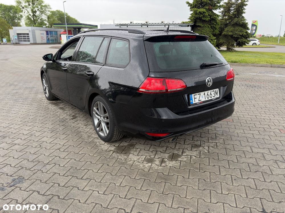 Volkswagen Golf 1.6 TDI BMT Comfortline - 34
