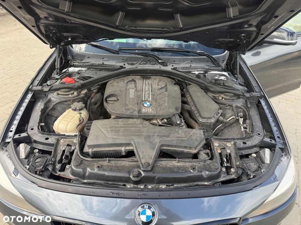 BMW 3GT 318d - 22