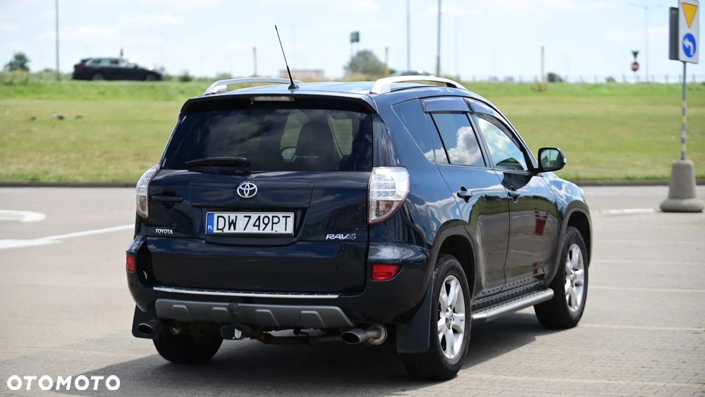Toyota RAV4 2.2 D-4D 2010 - 7