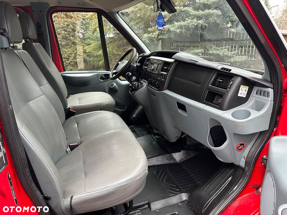 Ford Transit - 8