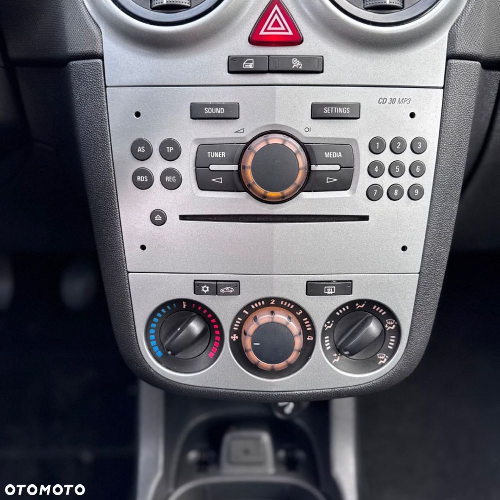 Opel Corsa - 29