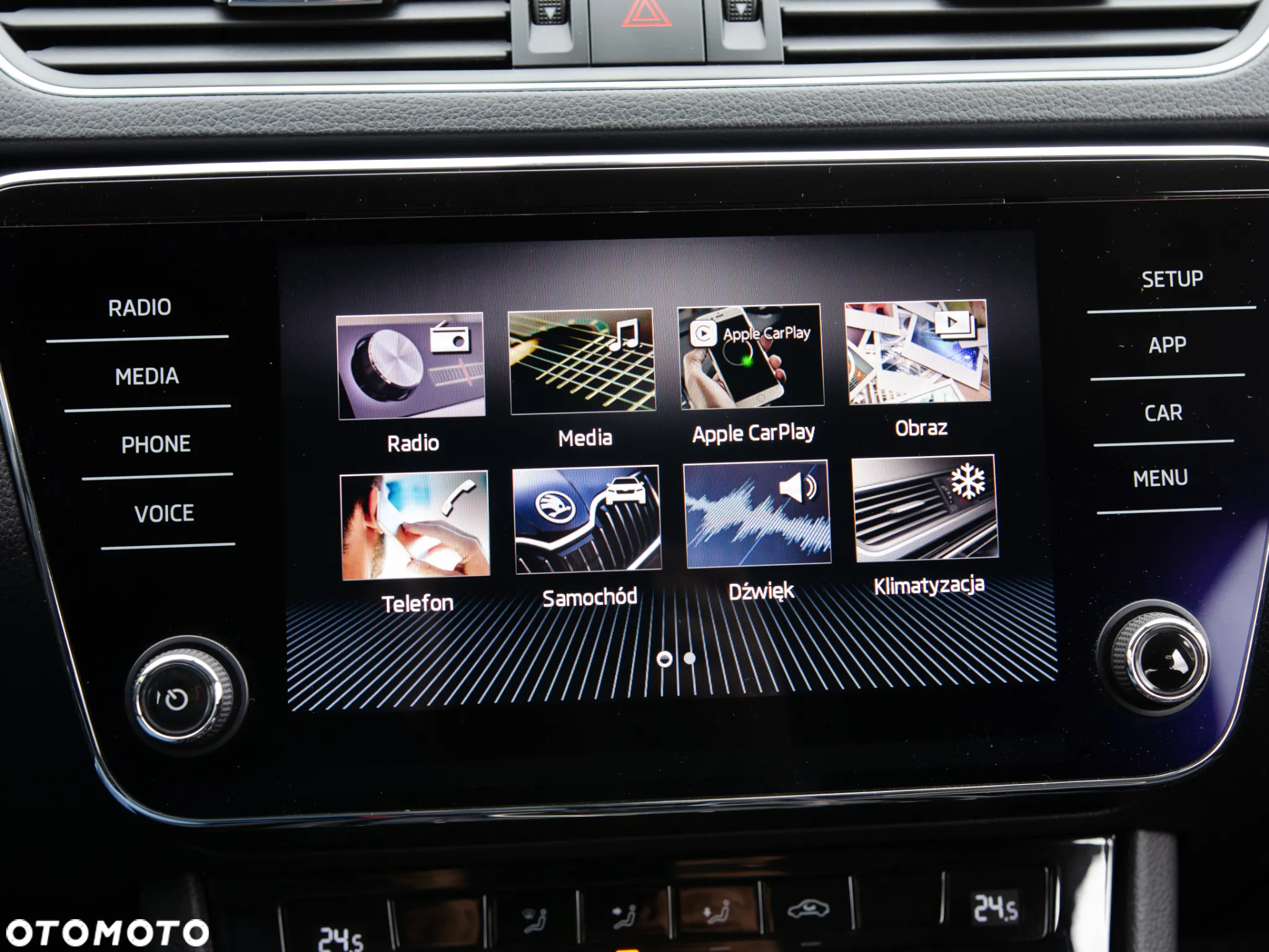 Skoda Superb 2.0 TDI Ambition - 32